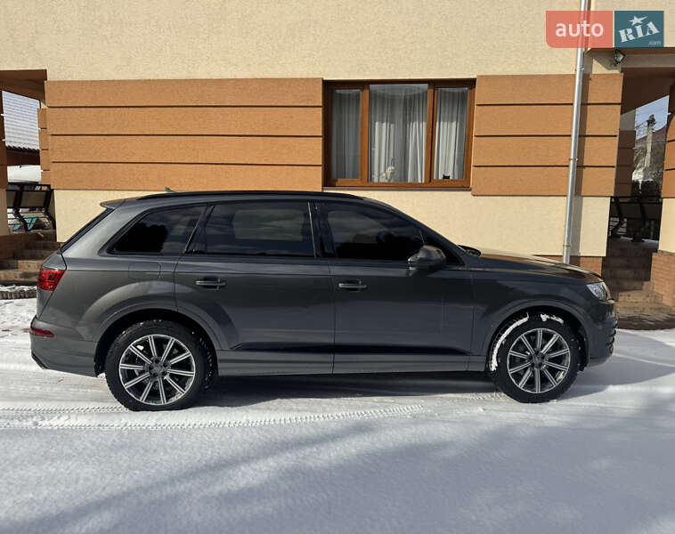 Позашляховик / Кросовер Audi Q7 2018 в Косові фото 20 Позашляховик / Кросовер Audi Q7 2018 в Косові