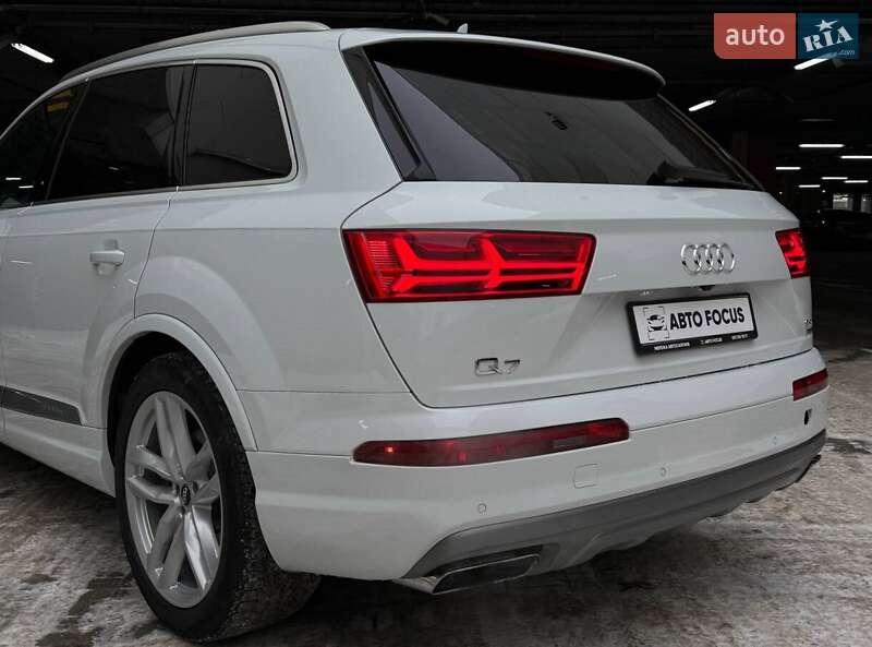 Внедорожник / Кроссовер Audi Q7 2016 в Киеве фото 6 Внедорожник / Кроссовер Audi Q7 2016 в Киеве