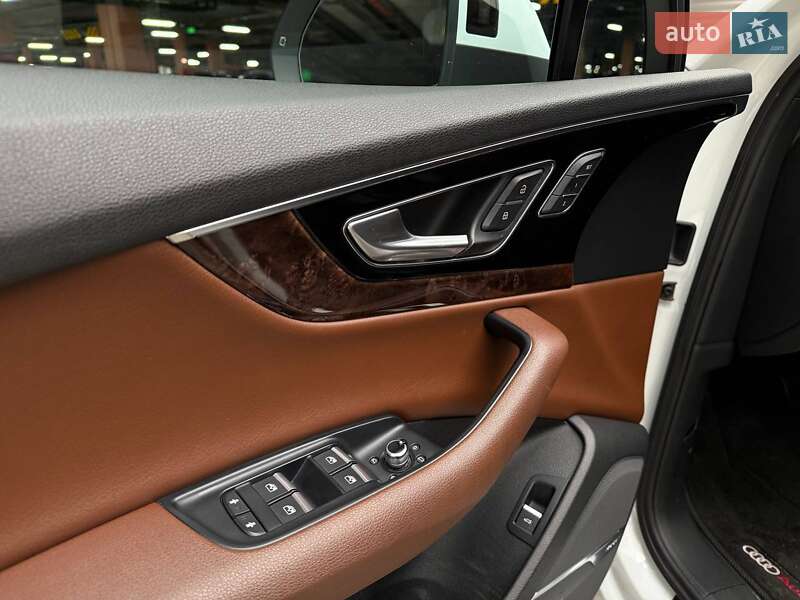 Внедорожник / Кроссовер Audi Q7 2016 в Киеве фото 11 Внедорожник / Кроссовер Audi Q7 2016 в Киеве