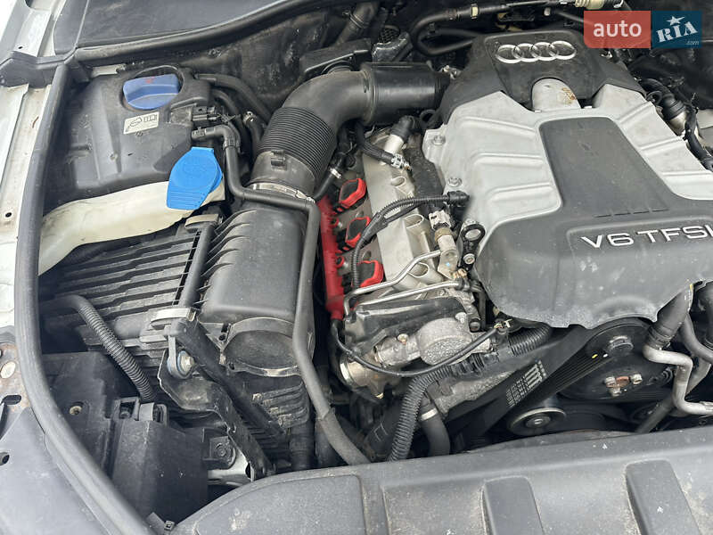 Позашляховик / Кросовер Audi Q7 2012 в Києві