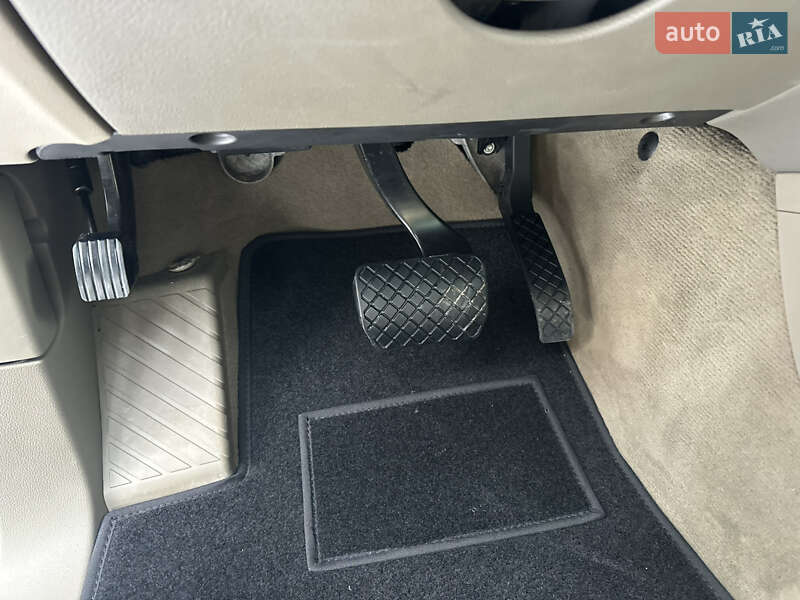 Позашляховик / Кросовер Audi Q7 2012 в Києві