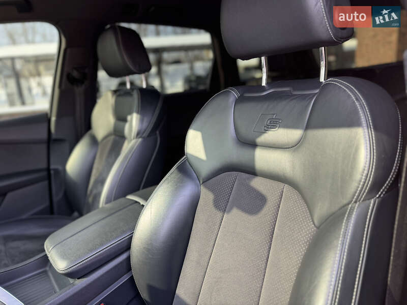 Внедорожник / Кроссовер Audi Q7 2015 в Хмельницком фото 55 Внедорожник / Кроссовер Audi Q7 2015 в Хмельницком