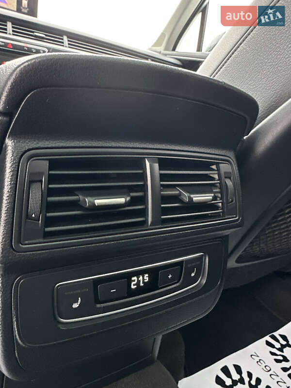 Внедорожник / Кроссовер Audi Q7 2015 в Рожнятове