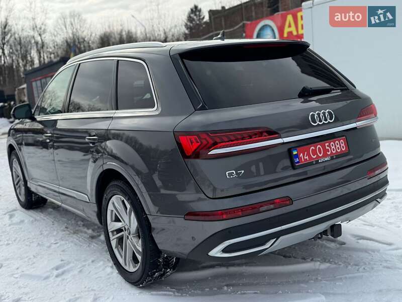 Внедорожник / Кроссовер Audi Q7 2021 в Львове