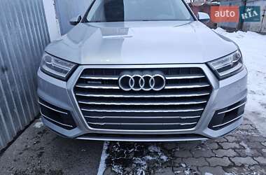 Внедорожник / Кроссовер Audi Q7 2019 в Стрые