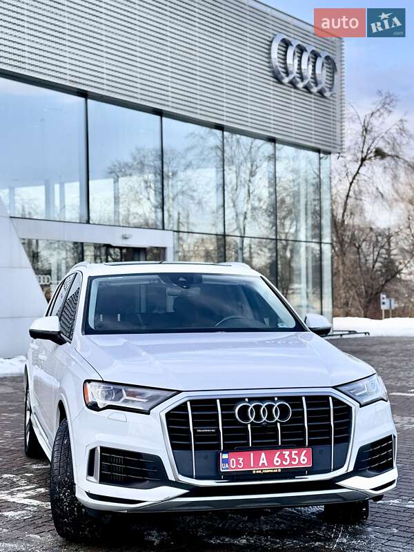 Внедорожник / Кроссовер Audi Q7 2020 в Львове