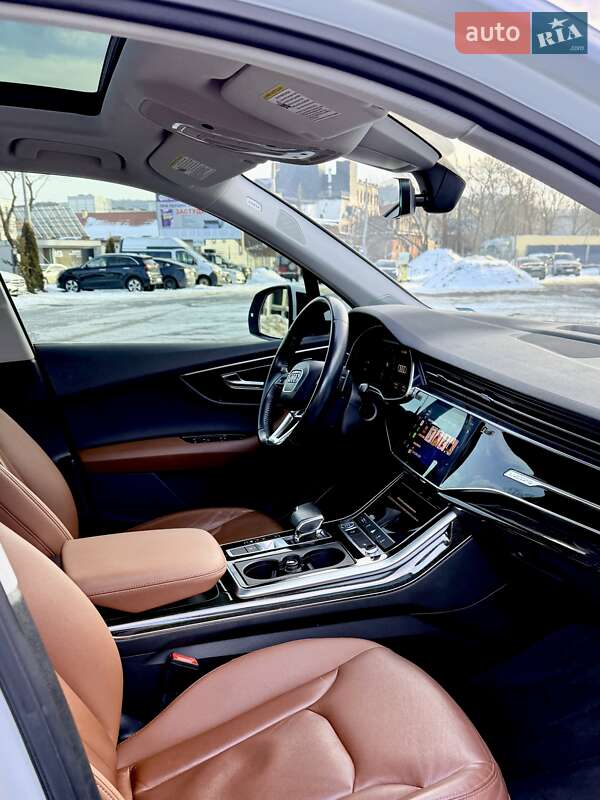 Внедорожник / Кроссовер Audi Q7 2020 в Львове