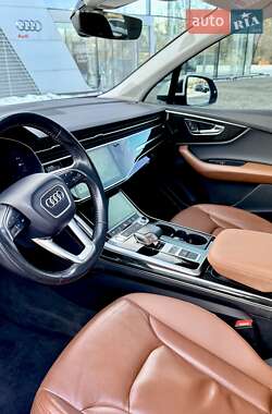 Внедорожник / Кроссовер Audi Q7 2020 в Львове