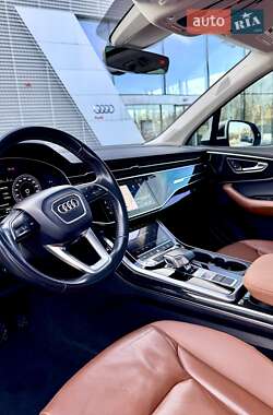 Внедорожник / Кроссовер Audi Q7 2020 в Львове