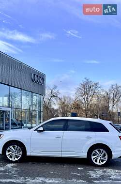 Внедорожник / Кроссовер Audi Q7 2020 в Львове