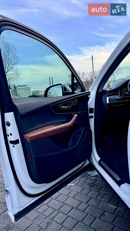 Внедорожник / Кроссовер Audi Q7 2020 в Львове