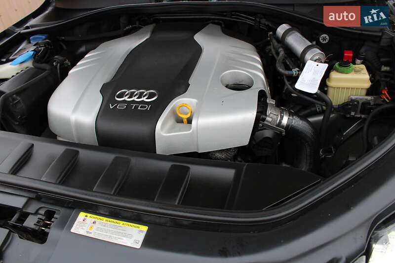 Внедорожник / Кроссовер Audi Q7 2015 в Ровно