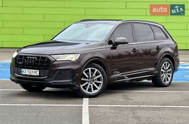 Внедорожник / Кроссовер Audi Q7 2022 в Киеве