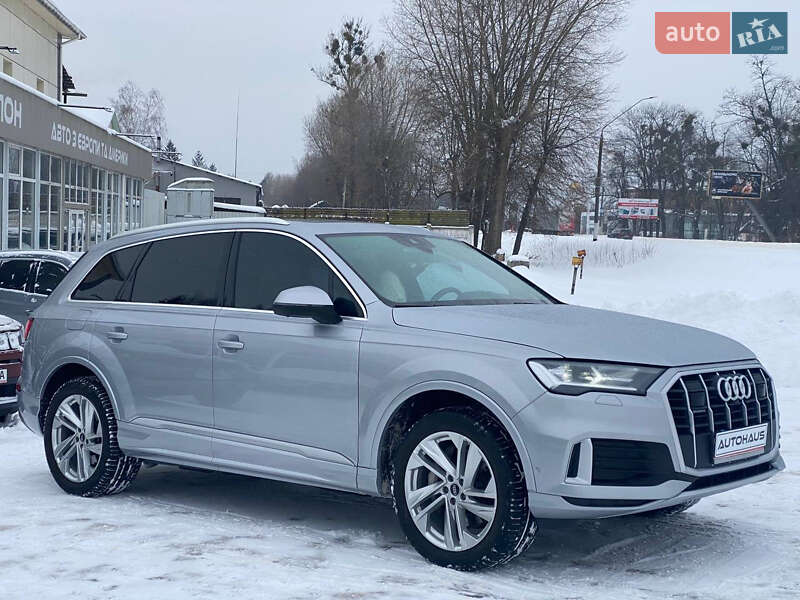 Audi Q7 2021