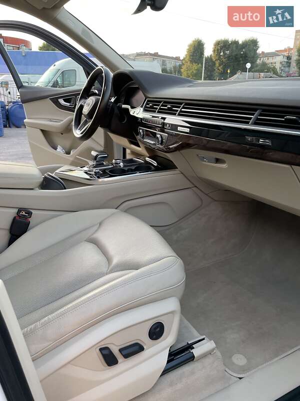 Внедорожник / Кроссовер Audi Q7 2016 в Хмельницком фото 4 Внедорожник / Кроссовер Audi Q7 2016 в Хмельницком