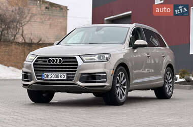 Позашляховик / Кросовер Audi Q7 2016 в Дубні