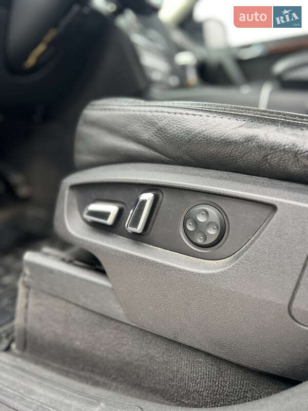 Внедорожник / Кроссовер Audi Q7 2012 в Березному