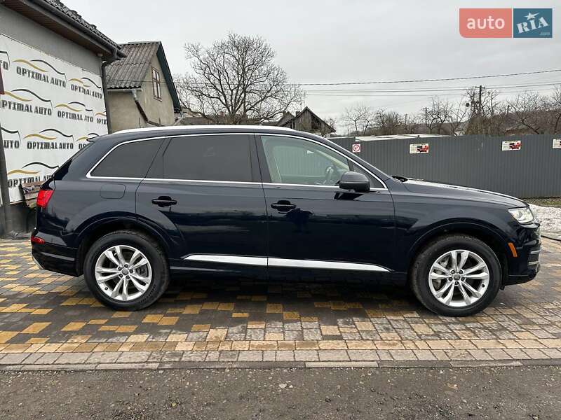 Внедорожник / Кроссовер Audi Q7 2017 в Львове