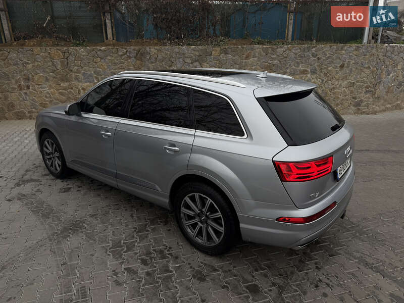 Позашляховик / Кросовер Audi Q7 2017 в Вінниці фото 23 Позашляховик / Кросовер Audi Q7 2017 в Вінниці