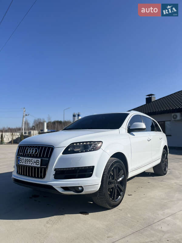 Позашляховик / Кросовер Audi Q7 2014 в Луцьку