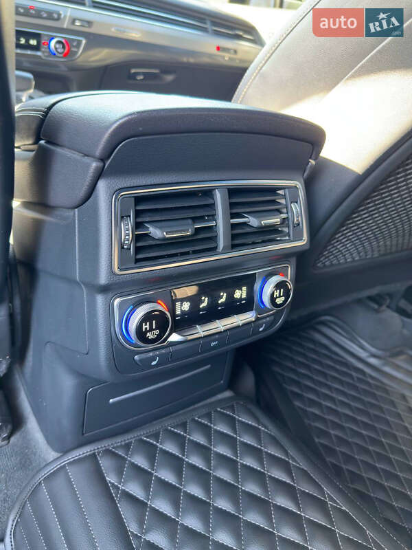 Внедорожник / Кроссовер Audi Q7 2017 в Житомире