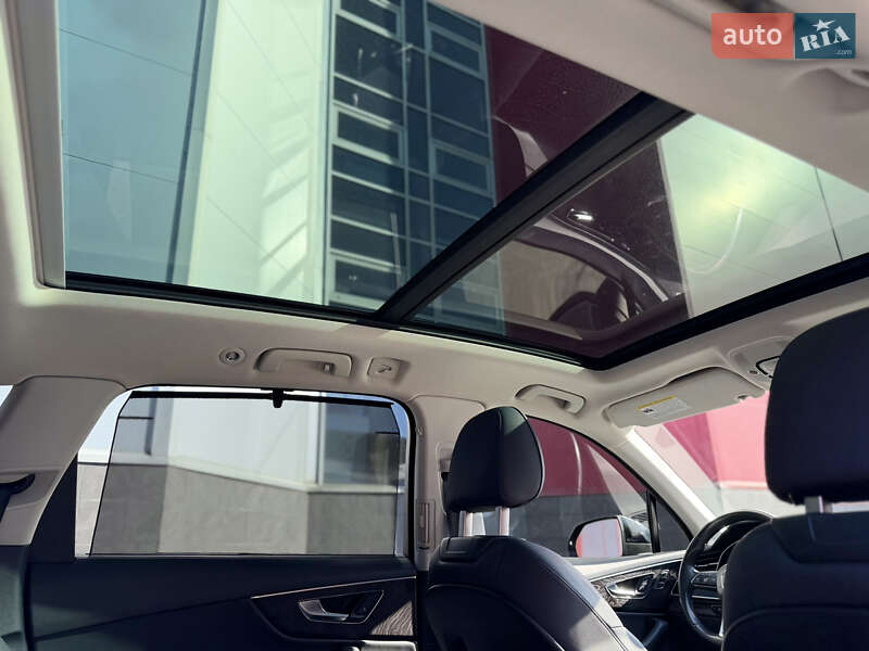 Внедорожник / Кроссовер Audi Q7 2019 в Киеве