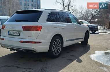 Внедорожник / Кроссовер Audi Q7 2016 в Луцке