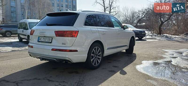 Позашляховик / Кросовер Audi Q7 2016 в Луцьку фото 7 Позашляховик / Кросовер Audi Q7 2016 в Луцьку