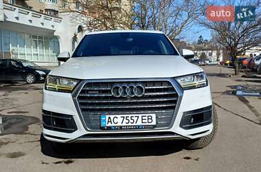 Внедорожник / Кроссовер Audi Q7 2016 в Луцке
