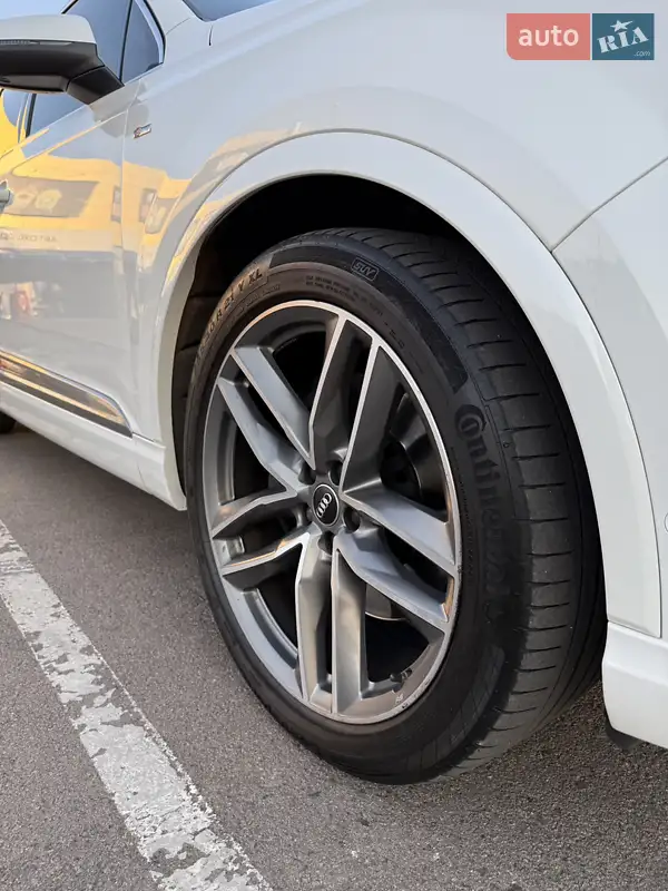 Audi Q7 2016 VIN WAUZZZ4M0GD053330 фото оголошення 13 з 119