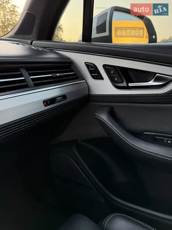 Audi Q7 2016 VIN WAUZZZ4M0GD053330 фото оголошення 44 з 119