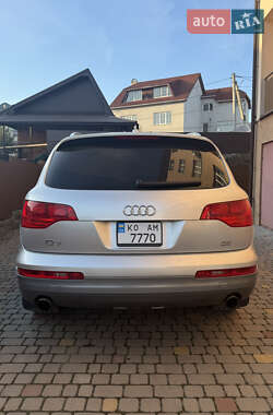 Внедорожник / Кроссовер Audi Q7 2007 в Мукачево