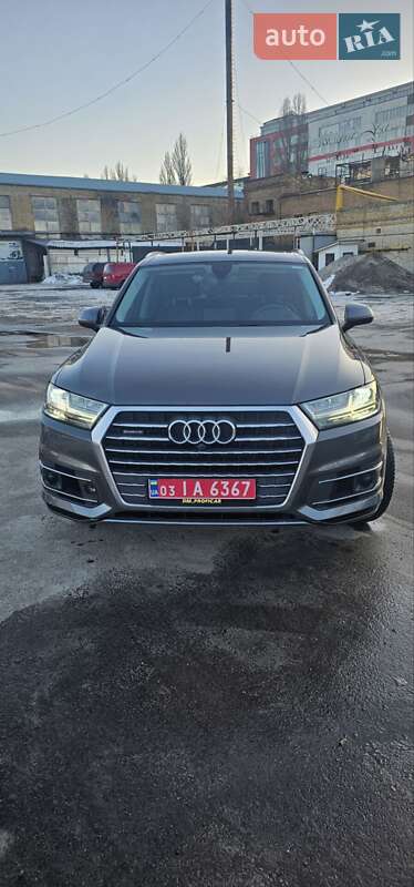 Позашляховик / Кросовер Audi Q7 2017 в Києві фото 5 Позашляховик / Кросовер Audi Q7 2017 в Києві