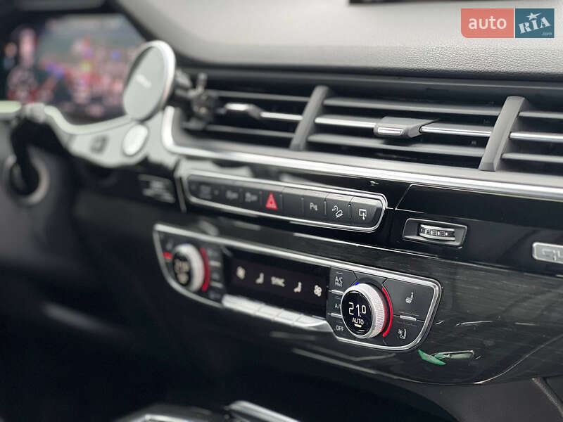 Позашляховик / Кросовер Audi Q7 2017 в Києві