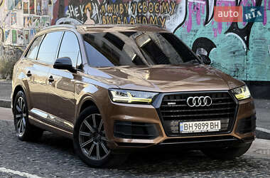 Внедорожник / Кроссовер Audi Q7 2017 в Одессе
