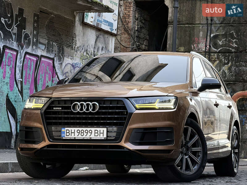 Внедорожник / Кроссовер Audi Q7 2017 в Одессе