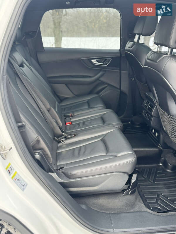Позашляховик / Кросовер Audi Q7 2018 в Тульчині фото 18 Позашляховик / Кросовер Audi Q7 2018 в Тульчині