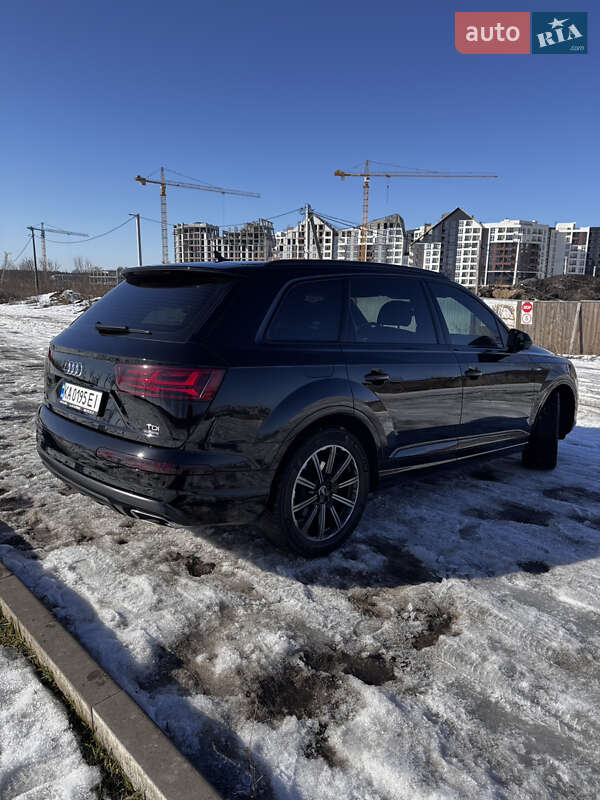 Позашляховик / Кросовер Audi Q7 2017 в Ірпені фото 18 Позашляховик / Кросовер Audi Q7 2017 в Ірпені