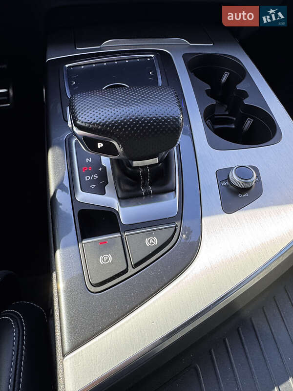 Позашляховик / Кросовер Audi Q7 2017 в Ірпені фото 36 Позашляховик / Кросовер Audi Q7 2017 в Ірпені