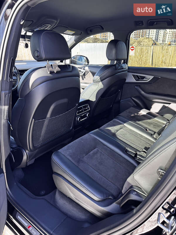 Позашляховик / Кросовер Audi Q7 2017 в Ірпені фото 45 Позашляховик / Кросовер Audi Q7 2017 в Ірпені