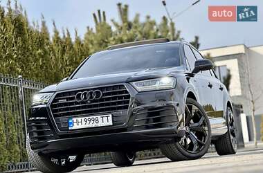 Позашляховик / Кросовер Audi Q7 2018 в Одесі