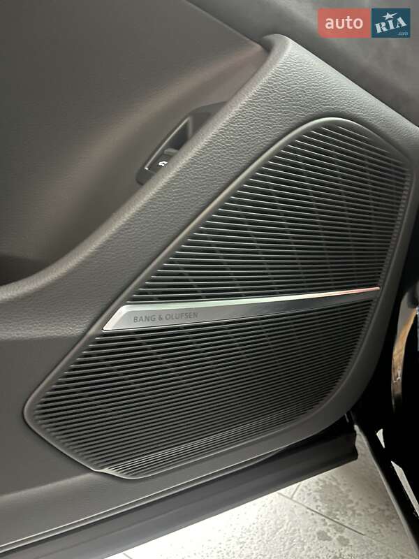 Позашляховик / Кросовер Audi Q7 2025 в Дніпрі