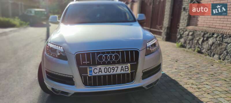 Позашляховик / Кросовер Audi Q7 2014 в Черкасах