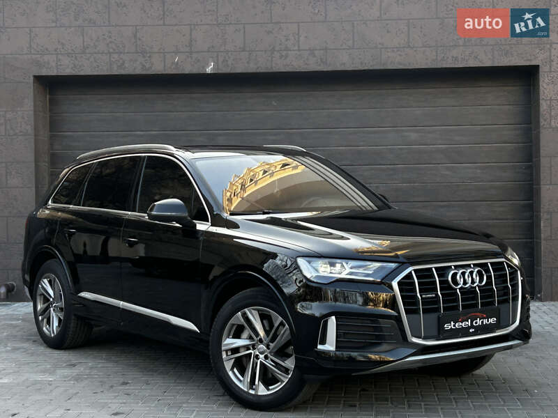 Внедорожник / Кроссовер Audi Q7 2020 в Николаеве