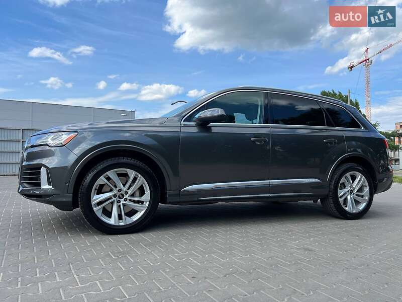 Позашляховик / Кросовер Audi Q7 2020 в Львові фото 24 Позашляховик / Кросовер Audi Q7 2020 в Львові