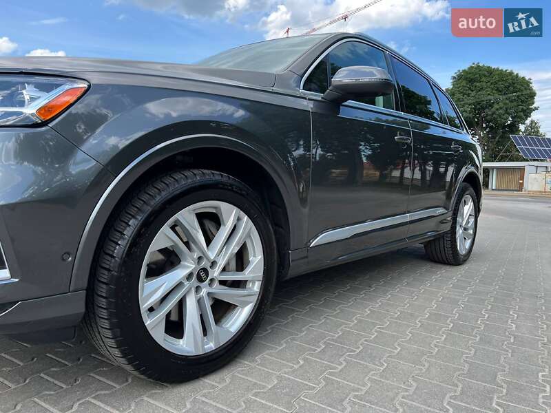 Позашляховик / Кросовер Audi Q7 2020 в Львові фото 28 Позашляховик / Кросовер Audi Q7 2020 в Львові