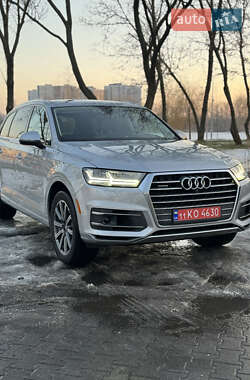 Внедорожник / Кроссовер Audi Q7 2017 в Киеве