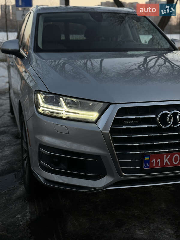 Позашляховик / Кросовер Audi Q7 2017 в Києві фото 4 Позашляховик / Кросовер Audi Q7 2017 в Києві
