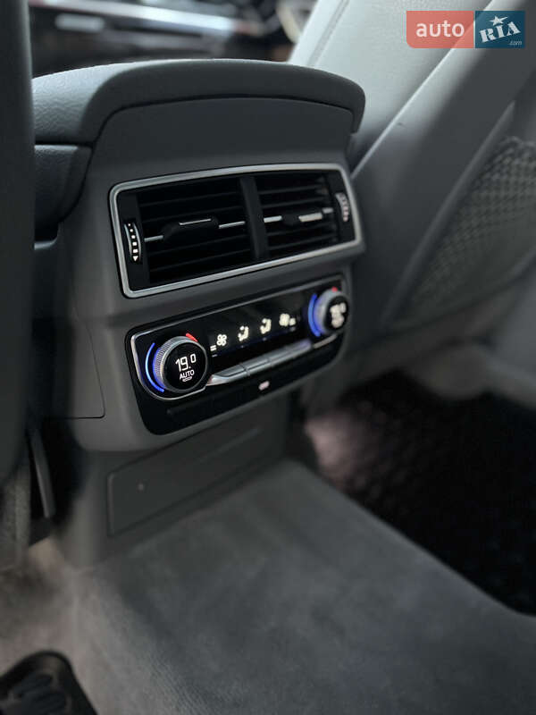 Позашляховик / Кросовер Audi Q7 2017 в Києві фото 38 Позашляховик / Кросовер Audi Q7 2017 в Києві