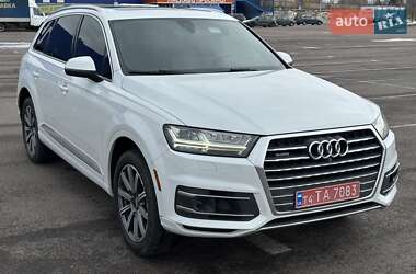 Внедорожник / Кроссовер Audi Q7 2017 в Ровно